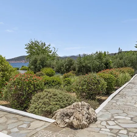 2 Bedroom * Selinitsa